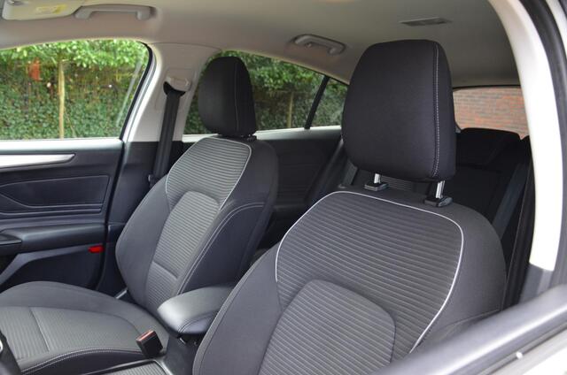 Ford FOCUS 1.0 EcoBoost Hybrid Titanium X Business Navi/Pdc/Ecc/Led/Cr-Controle/Privacy-Glass/Achteruitrijcamera/Apple Carplay/Android Auto