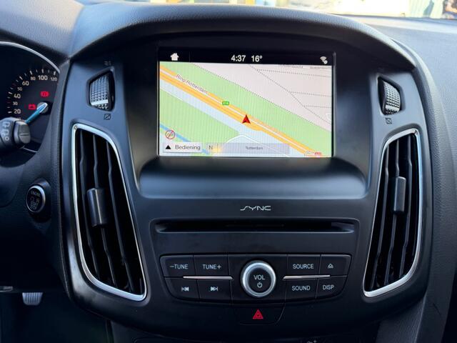 Ford FOCUS 1.0 TITANIUM 125 PK NAVI AIRCO/ECC PDC