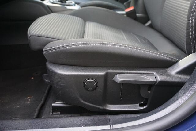Ford FOCUS Wagon 1.0 EcoB.125PK Titanium Bus./Comfortstoelen/ B&O Geluidsinstallatie.