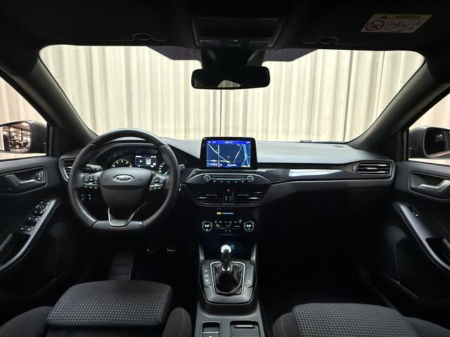 Ford FOCUS 1.0 EcoBoost Hybrid ST Line Business Org.NL! / Carplay / Keyless / Cruise / LED / Camera / ECC Clima / Navigatie / 17'' LMV