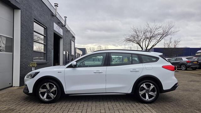 Ford FOCUS Wagon 1.0 EcoBoost Active | Carplay/Adroid | WINTERPAKKET | 1e EIGENAAR | VOLLEDIGE ONDERHOUDSHISTORIE