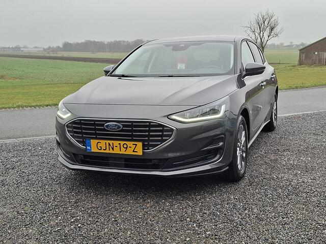 Ford FOCUS 1.0 EcoBoost Hybrid Titanium NAVI | PDC V+A | NL-auto | rijklaarprijs !!