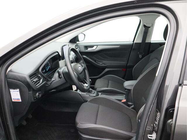 Ford FOCUS Wagon 1.0 EcoBoost Hybrid Connected/ lage km/ zeer mooi!