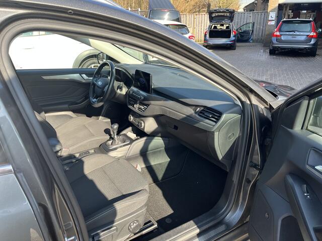 Ford FOCUS Wagon 1.0 EcoBoost Titanium Business ADD CRUISE B&O CAMERA WINTER PACK