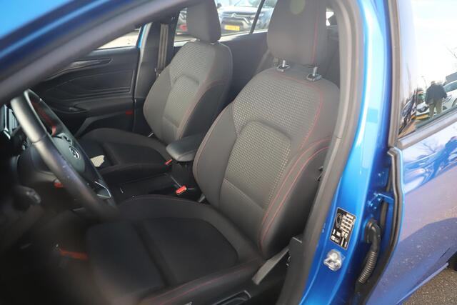 Ford FOCUS Wagon 1.0 EcoBoost ST Line Business Navigatie Achteruitrijcamera Winter Pakket Stuur & Stoelverwarming B&O Audio