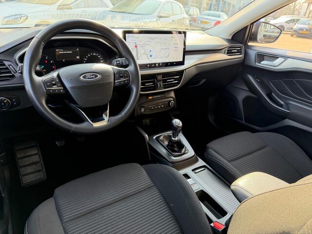 Ford FOCUS 1.0 EBH TITANIUM NAVI AIRCO/ECC PDC LMV