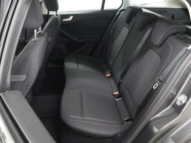 Ford FOCUS Wagon 1.0 EcoBoost Trend Edition Business | Trekhaak | Navigatie | Parkeersensoren | Apple Carplay/ Andoid Auto |