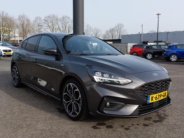 Ford FOCUS 1.0 EcoBoost 125pk ST Line Business | Navi | Apple Carplay+Android Auto | Clima | Cruise | Led Koplampen | Keyless Entry | Stuur+Stoelverwarming | Pdc V+A+Assist+Camera | Privacy Glass | 18''