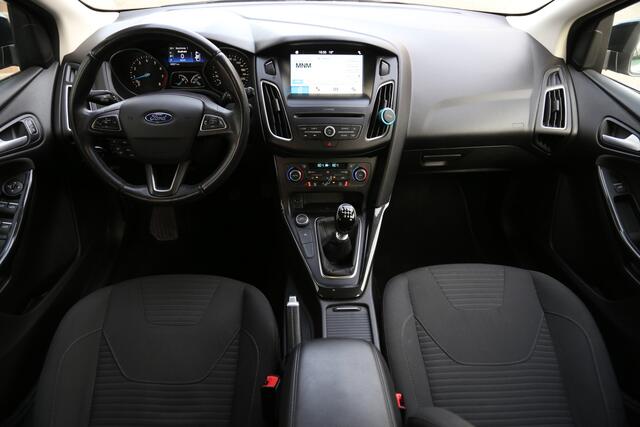 Ford FOCUS Wagon 1.0 Ecoboost Titanium Navi Carplay