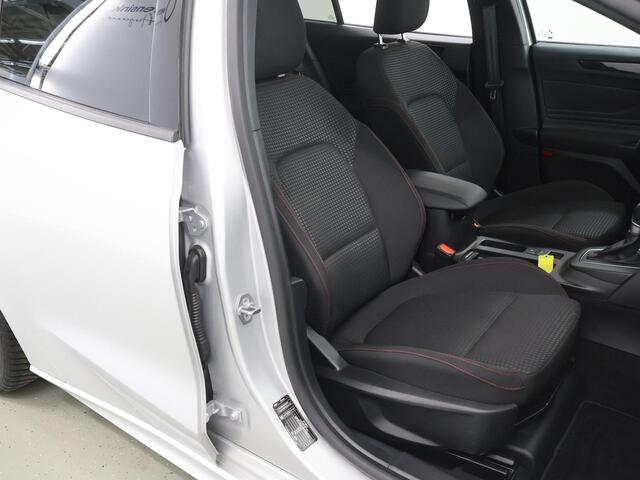 Ford FOCUS Wagon 1.0 EcoBoost Hybrid ST Line | Trekhaak | Panoramadak | Winterpakket | Navigatie | Cruise Control |