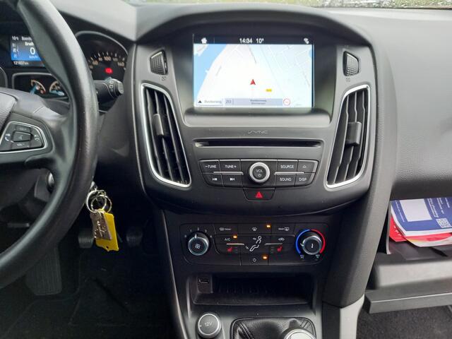 Ford FOCUS 1.0 126PK Lease Edition - CAMERA + PDC - NAVI - STOELVERW - AIRCO - CRUISE -