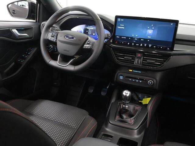 Ford FOCUS Wagon 1.0 EcoBoost Hybrid ST Line X | Trekhaak | Winterpakket | Cruise Control Adaptief | Head-Up | Navigatie |