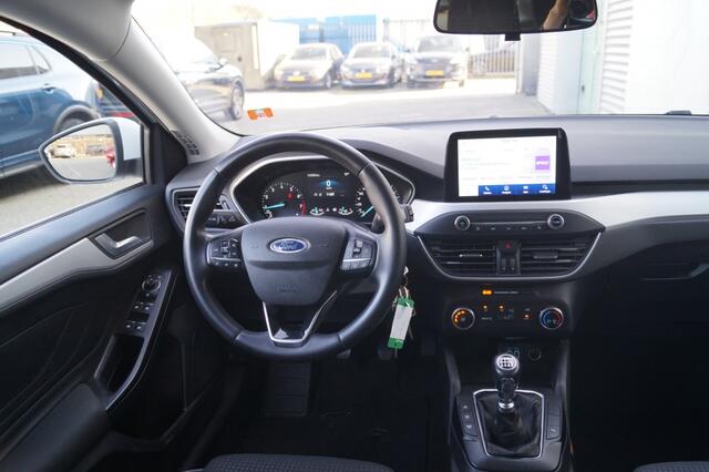Ford FOCUS Wagon 1.0 EcoBoost Trend Edition Business -NAVI-CAM-