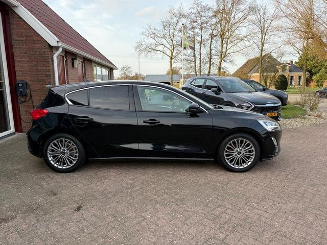 Ford FOCUS 1.0 TITANIUM BUSINESS 5-DRS