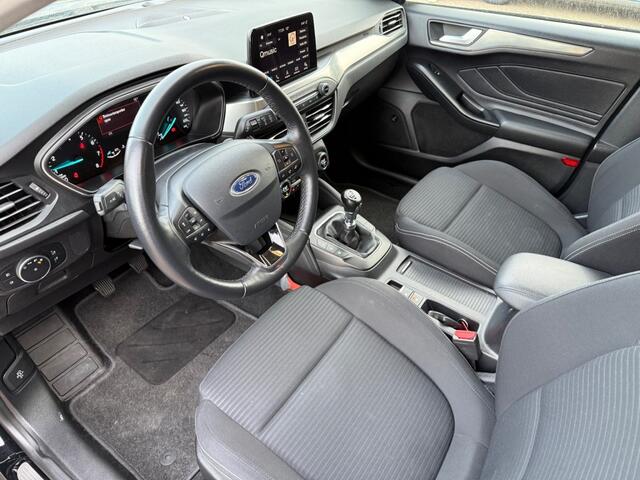 Ford FOCUS 1.0 TITANIUM BUSINESS 5-DRS