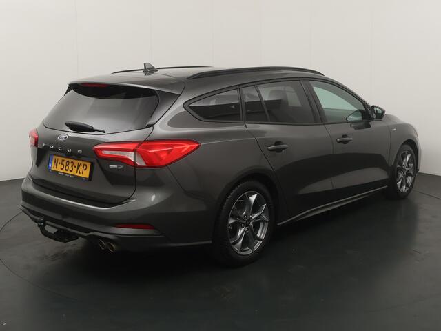 Ford FOCUS Wagon 125PK EcoBoost Hybrid ST Line Business | Trekhaak | Winterpack | Keyless | Clima | AR Camera | Park sens. V+A | Head up display