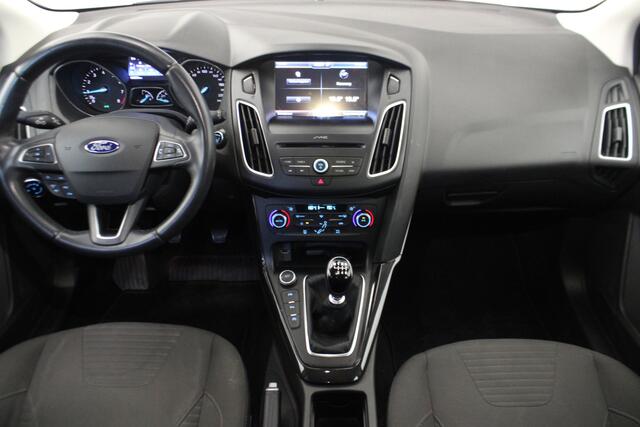 Ford FOCUS 1.0 Titanium