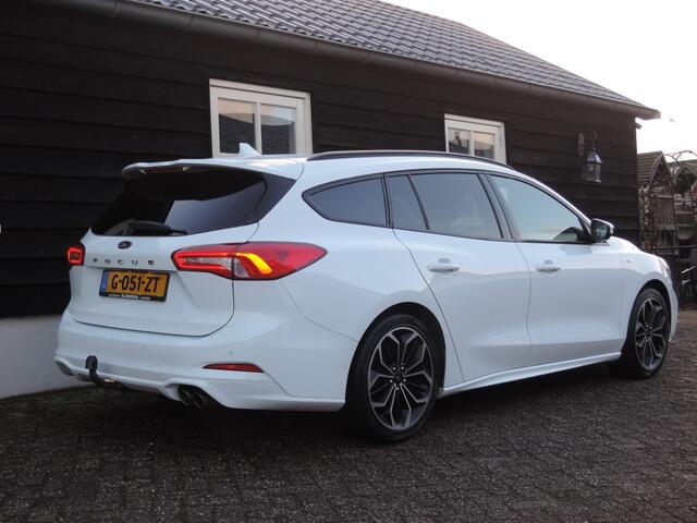 Ford FOCUS 1.0 ECOB. ST L. BNS