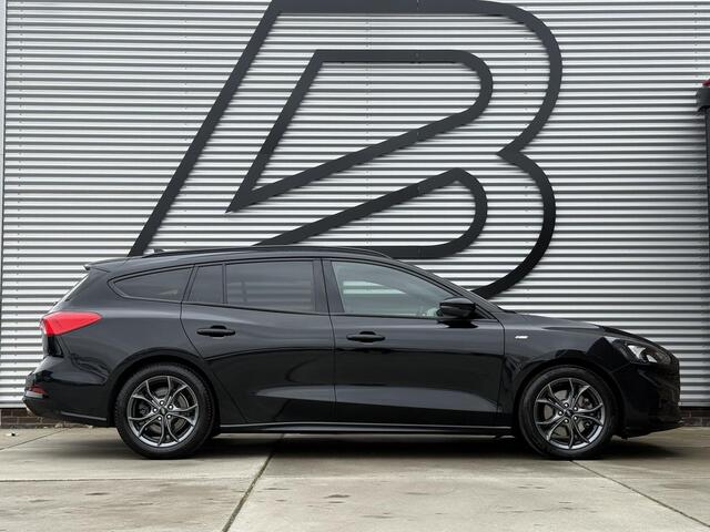 Ford FOCUS Wagon 1.0 EcoBoost ST Line Business Navi|Trekhaak|Clima|PDC V+A|Cruise|Stoelverwarming|APK tot 03-2027