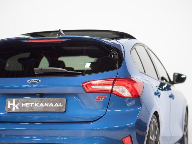Ford FOCUS 2.3 EcoBoost ST-3 Pano ACC B&O Keyless