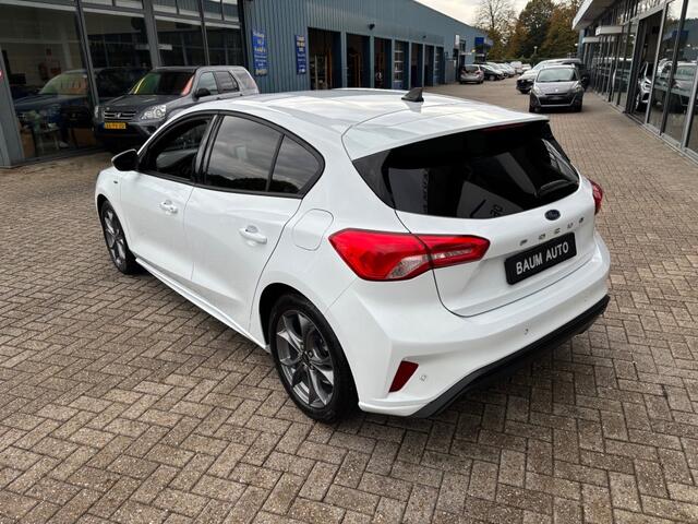 Ford FOCUS 1.0 ECOBOOST ST-LINE AUTOMAAT NAVI PDC-CAMERA WINTERPACK.