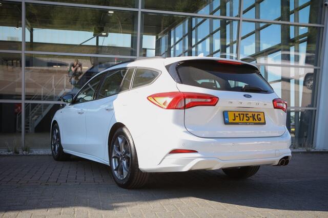 Ford FOCUS Wagon 1.0 EcoB. ST L. Bns