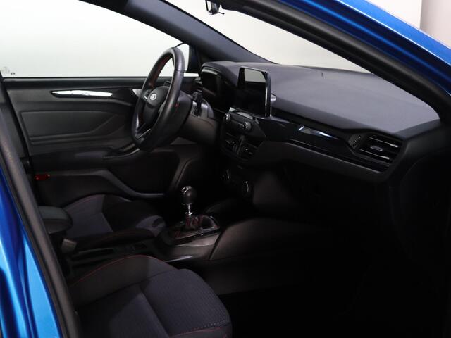 Ford FOCUS 1.0 EcoBoost ST Line Business | Navigatie | Parkeercamera | Cruise Control |