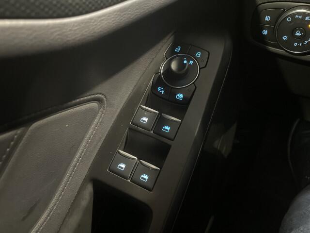 Ford FOCUS Wagon Ecoboost Hybrid 155 pk ST-line | Winter Pack | LED | Camera | Adapt. Cruise | Apple Carplay draadloos