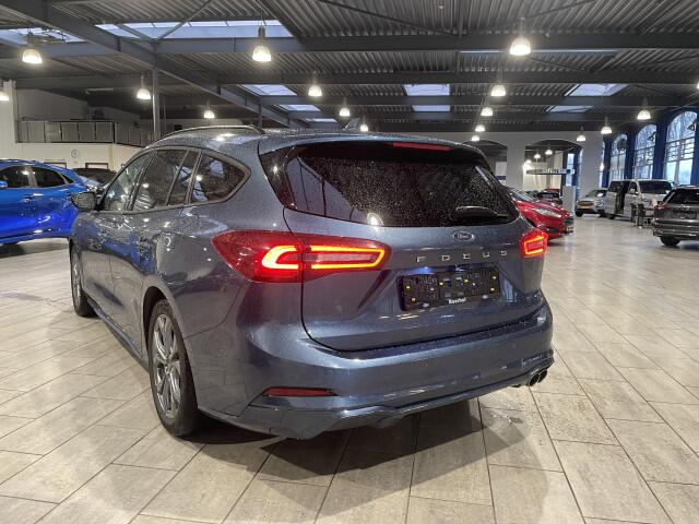 Ford FOCUS Wagon Ecoboost Hybrid 155 pk ST-line | Winter Pack | LED | Camera | Adapt. Cruise | Apple Carplay draadloos