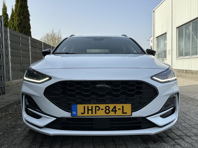 Ford FOCUS Wagon EcoBoost 155PK Hybrid ST Line | Winter pack | Adapt. Cruise | Camera | Draadloos CarPlay
