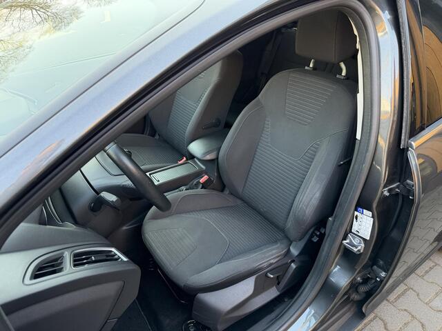 Ford FOCUS Wagon 1.0 125pk Stuur/Stoelverw. Carplay, 1e Eig. Garantie