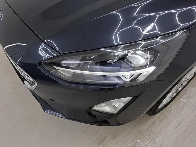 Ford FOCUS 1.0 EcoB Hybrid Titanium X Navi Camera Winter pack Adap Cruise Elek Klep B&O Full-LED Wagon