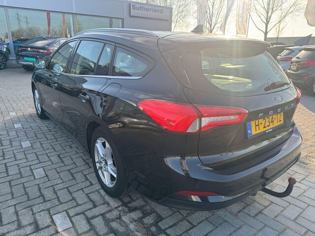 Ford FOCUS Wagon 1.0 EcoBoost Trend Edition Business 125pk | Navigatie | Trekhaak |