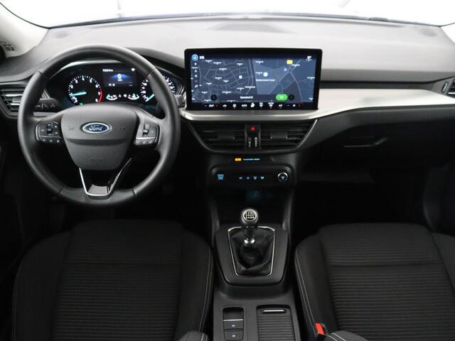 Ford FOCUS Wagon 1.0 EcoBoost Hybrid Titanium | Carplay | Camera | Navigatie | Climate control | Full LED | Parkeerhulp