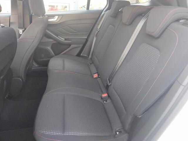 Ford FOCUS Wagon 1.0 EcoBoost ST Line Business | Navigatie | Camera | Parkeersensoren |