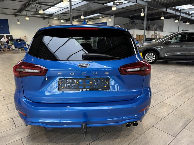 Ford FOCUS Wagon ST-Line X EcoBoost Hybrid 155 pk Trekhaak | Winter Pack | Camera | 18"LM velgen | B&O | El. a. klep | Keyless entry | garantie tm 09-2029
