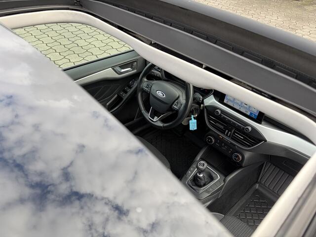 Ford FOCUS Wagon 1.0 EcoBoost Trend Edition Business PDC, Pano, Carplay, Rijklaar met beurt & garantie!