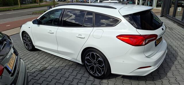 Ford FOCUS Wagon 1.0 EcoBoost Hybrid ST Line Navi