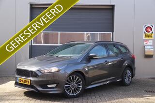 ford-focus-wagon-1.0-st-line,-parke
