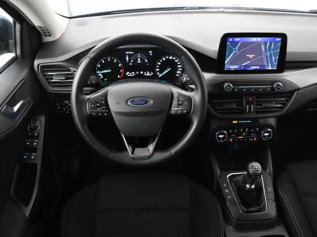 Ford FOCUS 1.0 EcoBoost Hybrid Titanium Style | Stoelverwarming | Camera | Carplay | Stuurverwarming | Navigatie | Full LED | Park Assist | Climate control | Bluetooth | Cruise control