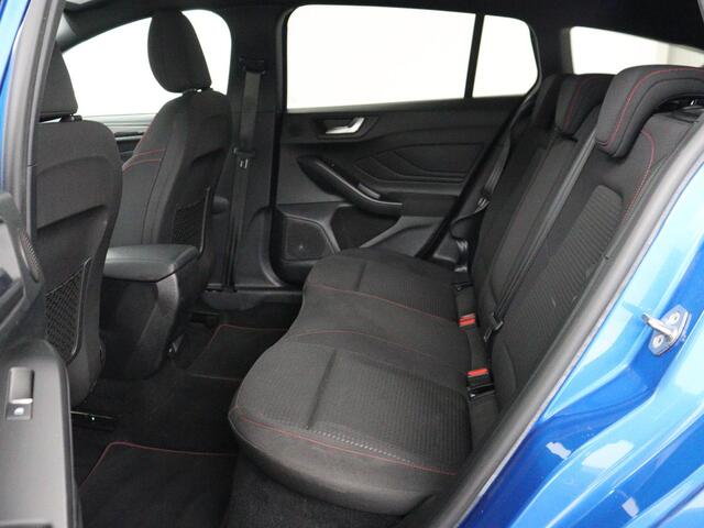 Ford FOCUS 1.0 EcoBoost Hybrid ST Line X | Stoelverwarming | Adaptive cruise | Camera | Carplay | Keyless | B&O Sound | Digital Cockpit | Navigatie | Full LED | Climate control | Stuurverwarming