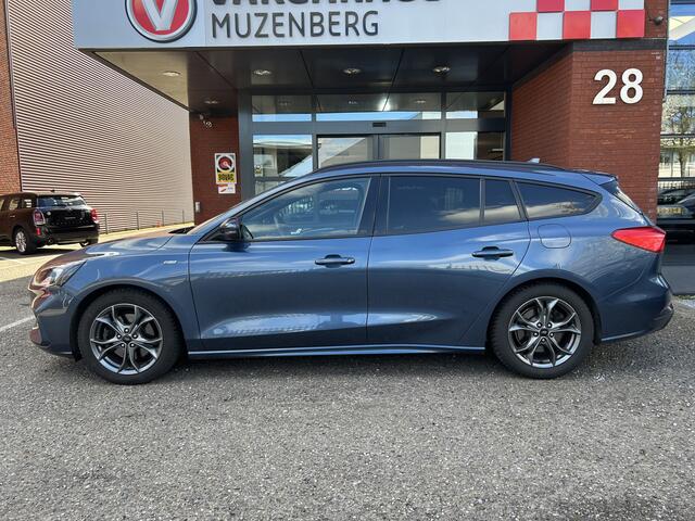 Ford FOCUS Wagon 1.0 EcoBoost Hybrid 155PK ST Line // LED // NAVI + CARPLAY // CAMERA // DAB // CLIMA // WINTERPACK // TREKHAAK!!