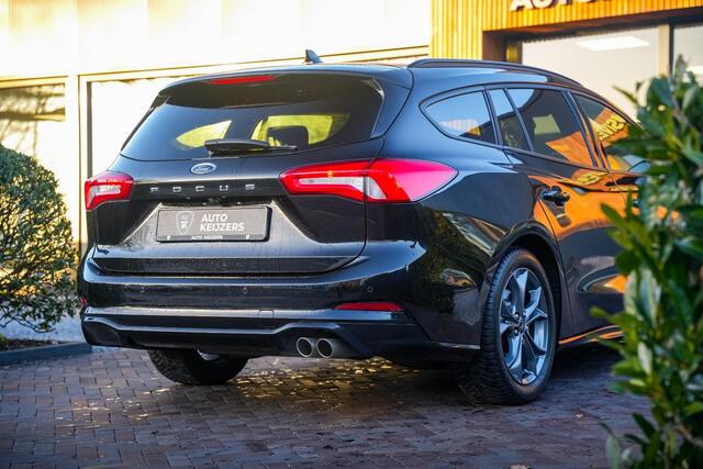 Ford FOCUS Wagon 1.0 EcoBoost ST Line Automaat Stoelverwarming Stuurverwarming