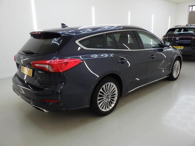 Ford FOCUS WAGON 1.0 ECOBOOST HYBRID VIGNALE I WINTERPAKKET I ADAPTIVE CRUISE CONTROL I APPLE CARPLAY I LEDEREN BEKLEDING