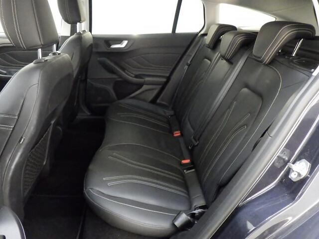 Ford FOCUS WAGON 1.0 ECOBOOST HYBRID VIGNALE I WINTERPAKKET I ADAPTIVE CRUISE CONTROL I APPLE CARPLAY I LEDEREN BEKLEDING