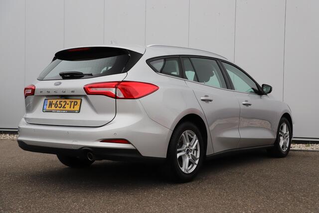 Ford FOCUS Wagon 1.0 EcoBoost Trend Edition Business Navigatie Achteruitrijcamera Carplay Android Parkeersensors Airco Cruise Control LED
