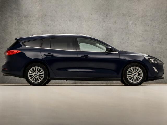 Ford FOCUS Wagon 1.0 EcoBoost Titanium X (PANORAMADAK, VIRTUAL COCKPIT, APPLE CARPLAY, STUUR/STOELVERWARMING, SPORTSTOELEN, CAMERA, GETINT GLAS, ADAPTIVE CRUISE, NIEUWE APK, NIEUWSTAAT)