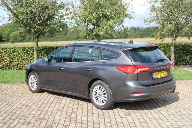 Ford FOCUS Wagon 1.0 EcoBoost Titanium Business