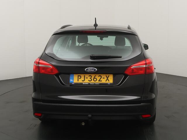 Ford FOCUS Wagon 125PK Lease Edition | Apple Carplay & Android auto | Elekt. Trekhaak | Cruise | Clima | Park. sens A