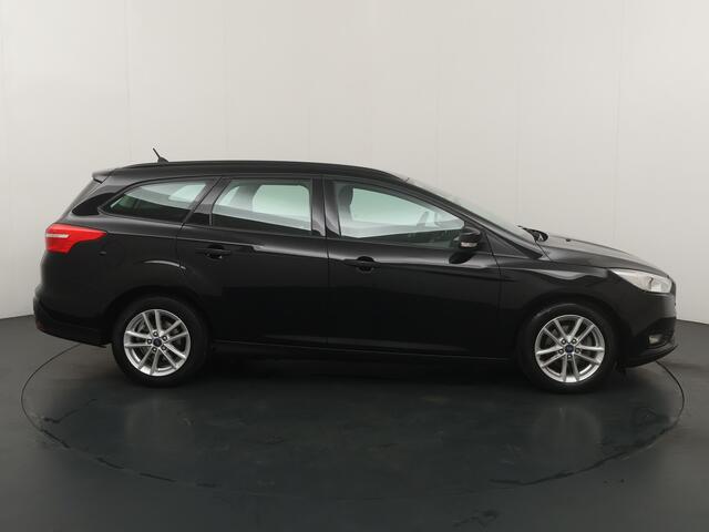 Ford FOCUS Wagon 125PK Lease Edition | Apple Carplay & Android auto | Elekt. Trekhaak | Cruise | Clima | Park. sens A